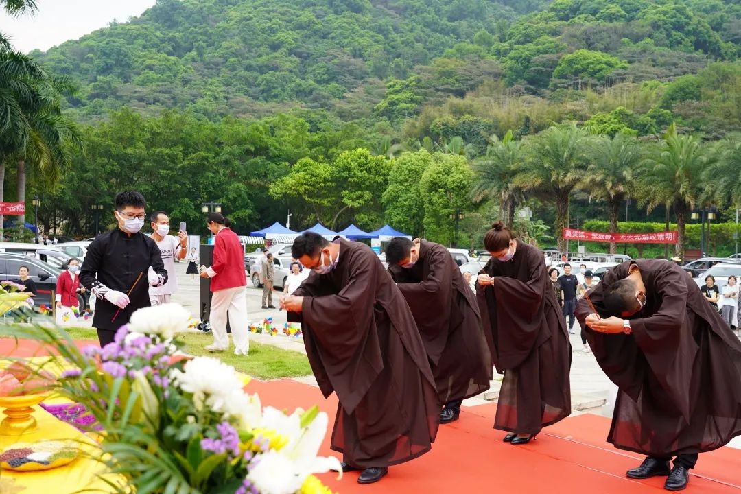 祭拜.jpg